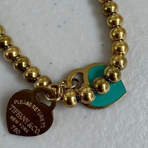 Goldtone heart necklace nwt